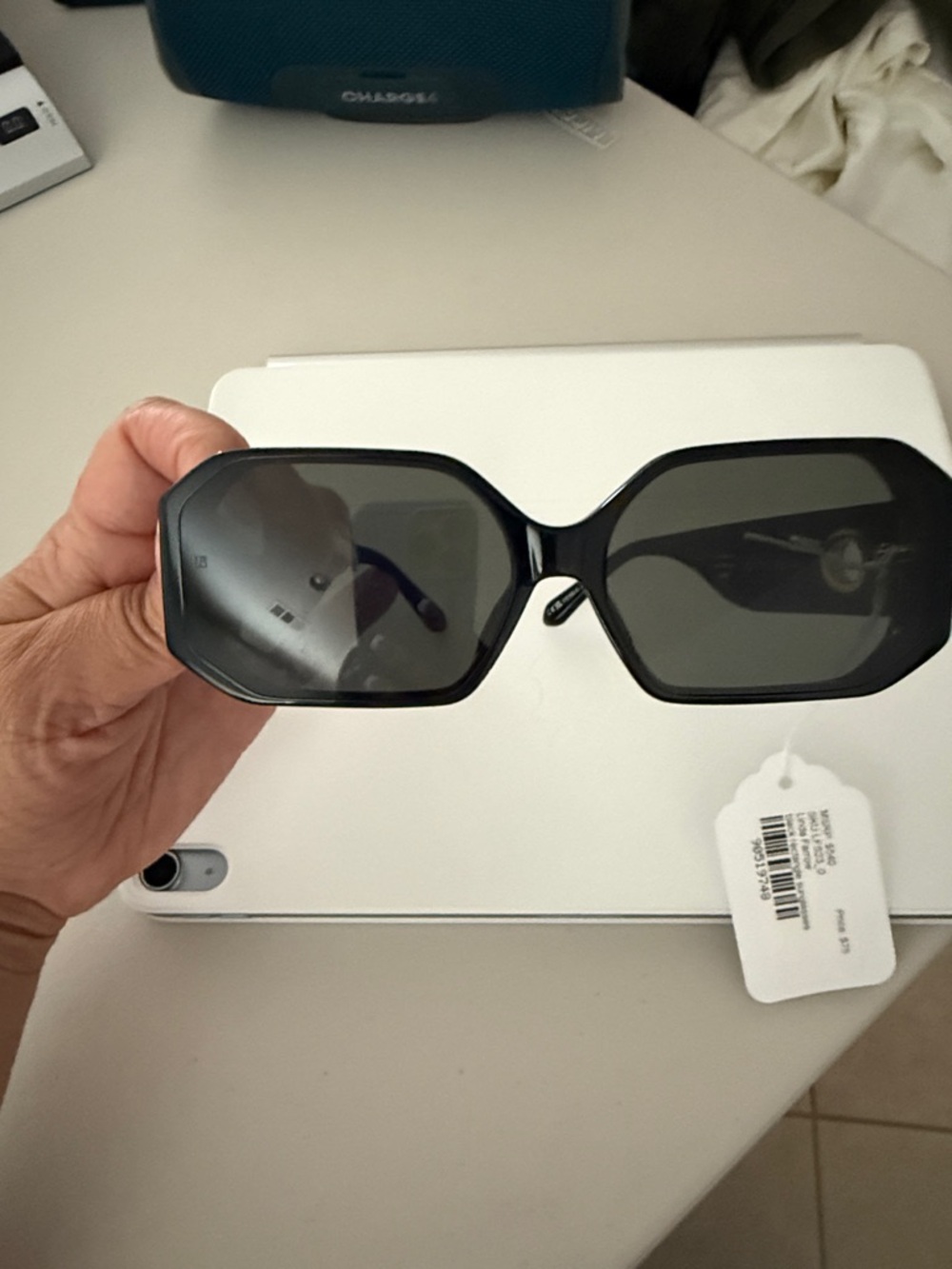 Linda Farrow Black Sunglasses with Gold Hardware original no sunglass case